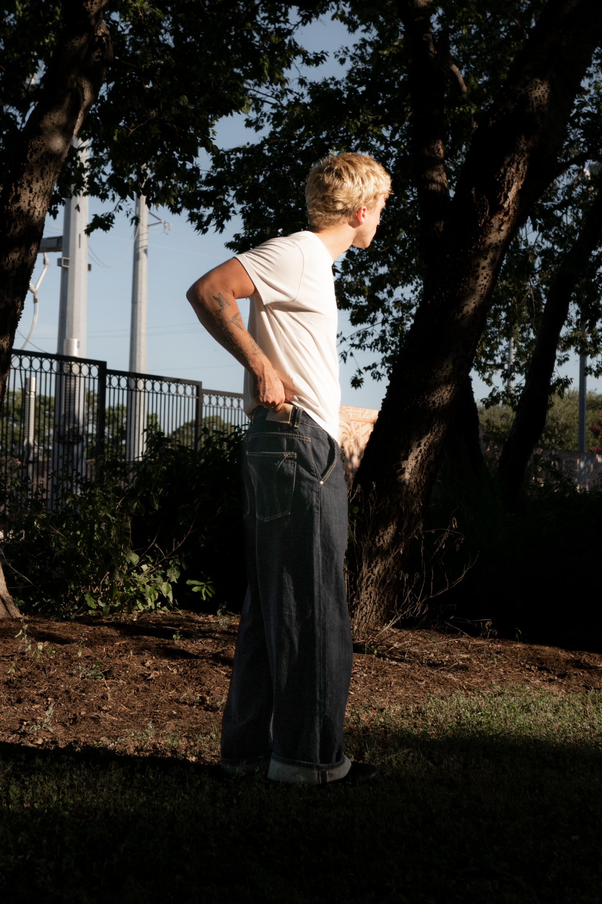 Mainline Denim — back fit detail